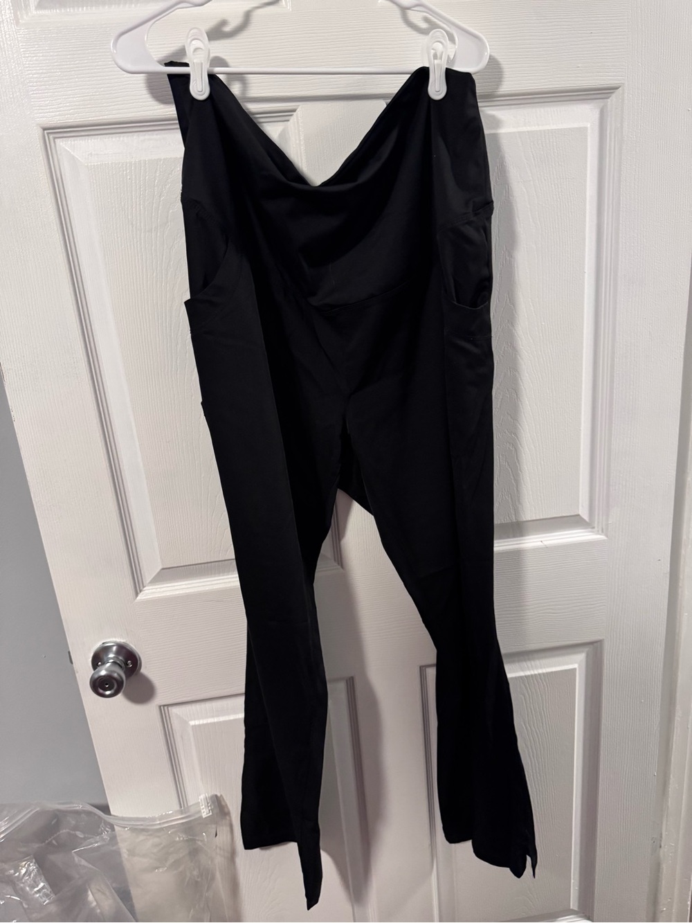 High-Rise Black Flare Women's Maternity Scrub Pants with Side Pockets